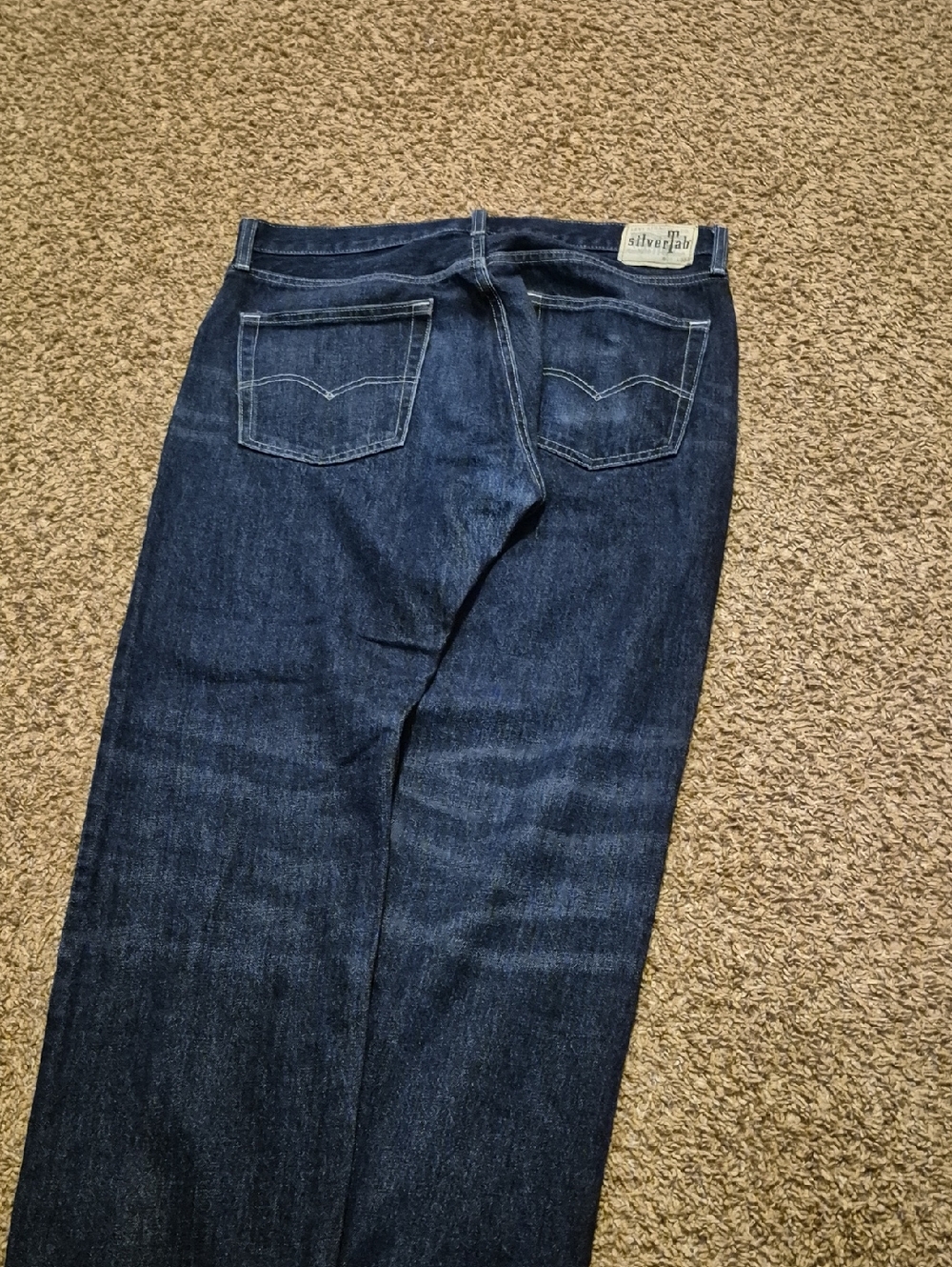 SilverTab Men's Dark Indigo Straight Jeans